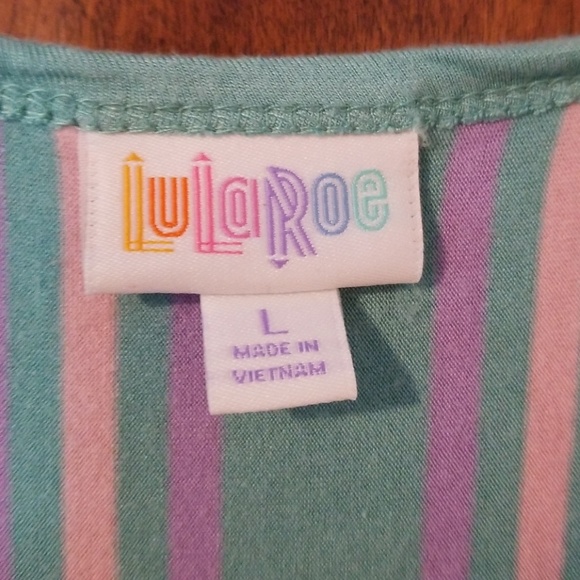 Lularoe Julia - Picture 3 of 3